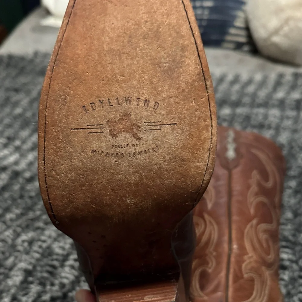 Brown Western Leather Boots - Picture 2 of 5